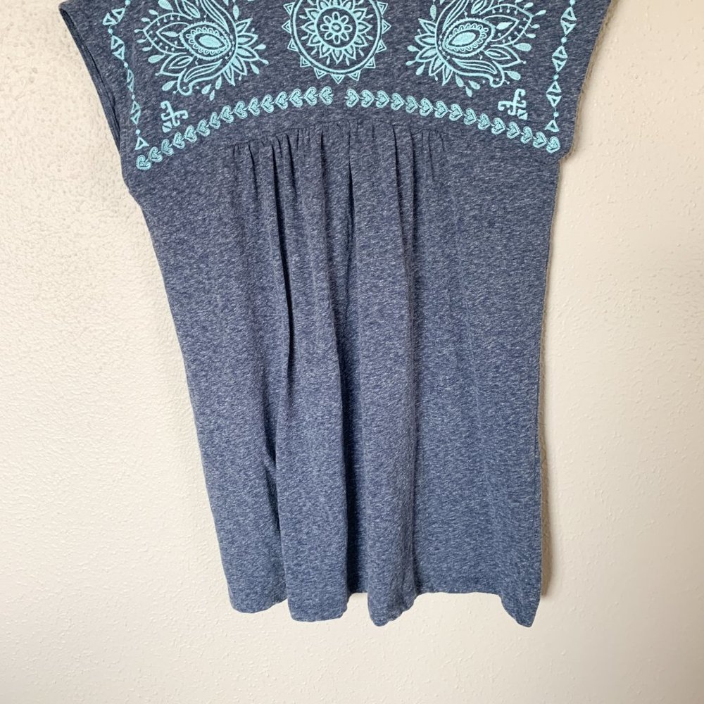 Roper Blue Embroidered V Neck Top - Picture 6 of 8